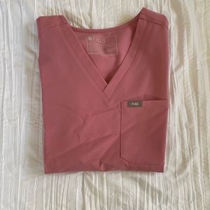 FIGS Chalk Pink Catarina Top XXS